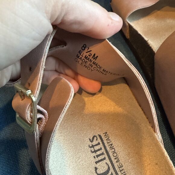 Cliffs by White Mountain Glendy Cork Sandals Pink 8.5 - Picture 7 of 7